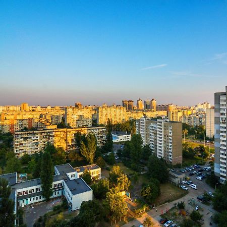Kvartirkoff Na Bogatirskaya 6A, 17 Floor เคียฟ ภายนอก รูปภาพ