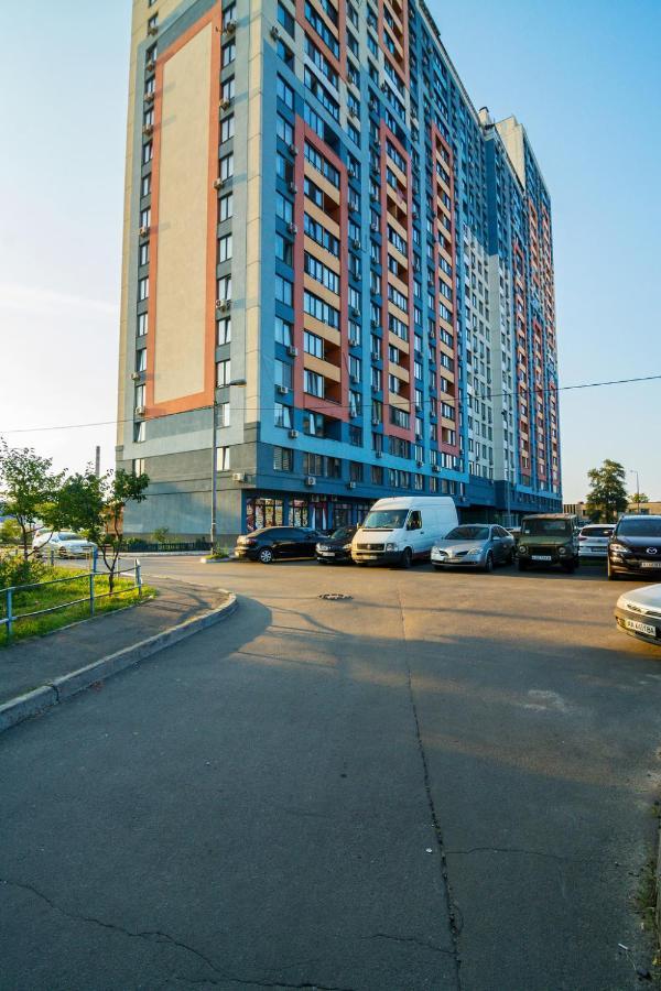 Kvartirkoff Na Bogatirskaya 6A, 17 Floor เคียฟ ภายนอก รูปภาพ